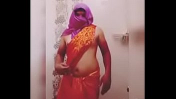 sonusissy navel show in saree