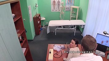 nurse caught doctor bangs patient