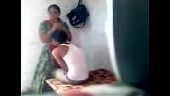 indian aunty romance with neighbour boy