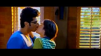 alia bhatt all 3 kissing scenes.