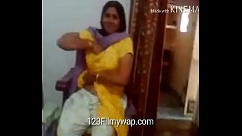 indian school teacher showing boobs to.