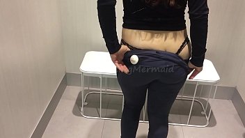 pawg try out leggings changing room