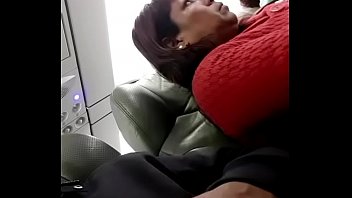 flashing dick en el avion