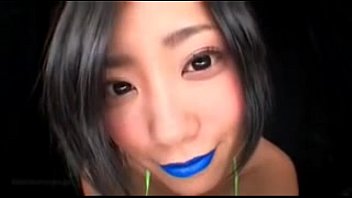 japanese blue lipstick (spitting-fetish)